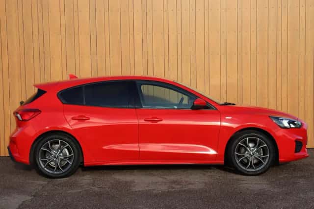 Ford Focus (2019) thumbnail 5