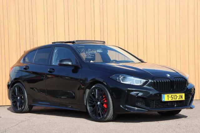 BMW 1-Serie (2023) thumbnail 2