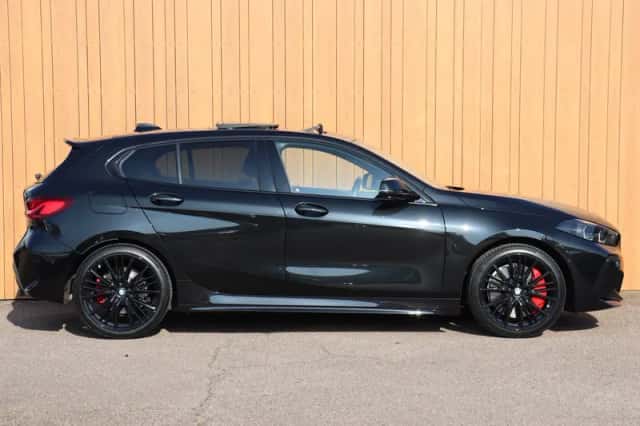BMW 1-Serie (2023) thumbnail 6