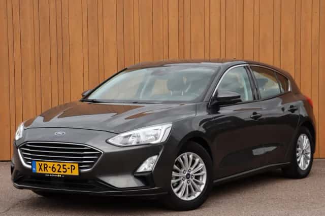 Ford Focus (2019) thumbnail 1
