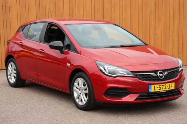 Opel Astra (2021) thumbnail 2