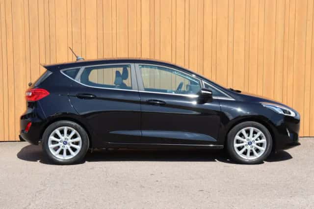 Ford Fiesta (2021) thumbnail 5
