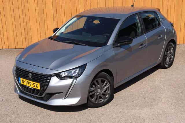 Peugeot 208 (2022) thumbnail 6
