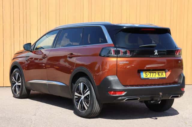 Peugeot 5008 (2023) thumbnail 4