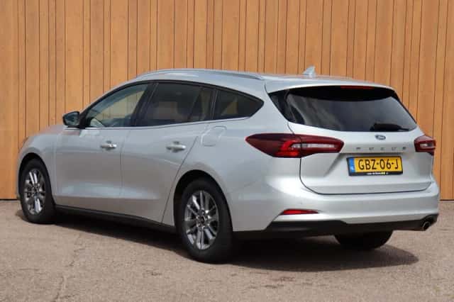Ford Focus (2024) thumbnail 4