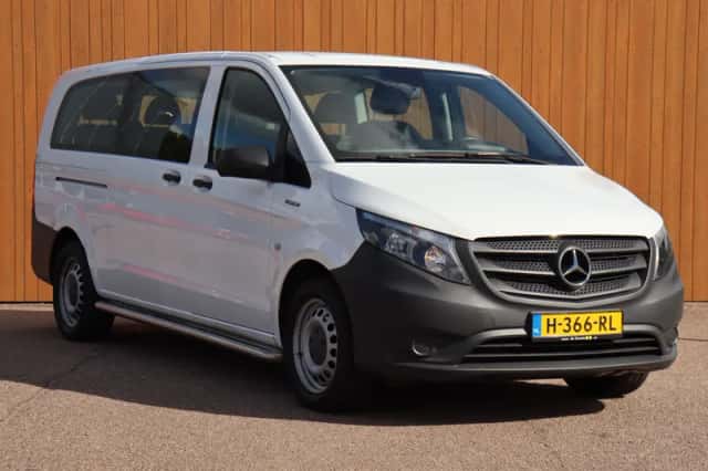 Mercedes-Benz eVito (2020) thumbnail 2