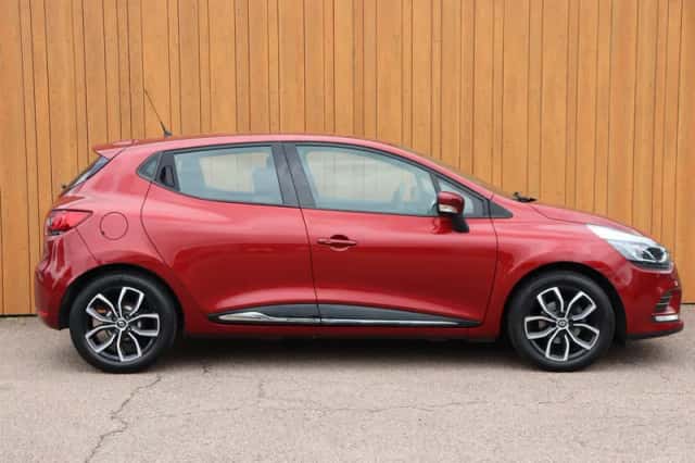 Renault Clio (2018) thumbnail 4