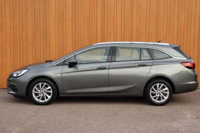 Opel Astra (2020) thumbnail 3