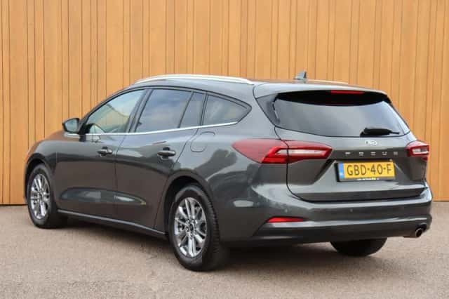 Ford Focus (2024) thumbnail 4