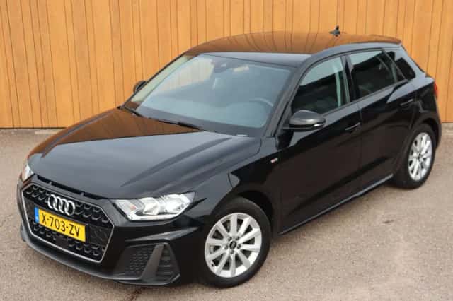 Audi A1 (2023) thumbnail 6