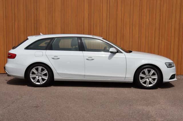 Audi A4 (2014) thumbnail 5