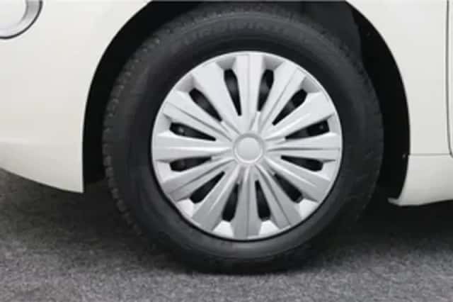 Fiat 500e (2023) thumbnail 2