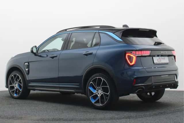 Lynk & Co 01 (2022) thumbnail 3