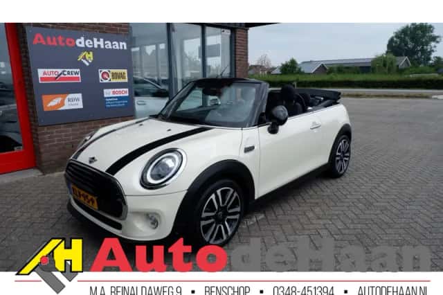 MINI Cabrio (2019) thumbnail 1