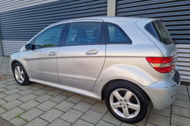 Mercedes-Benz B-Klasse (2005) thumbnail 2