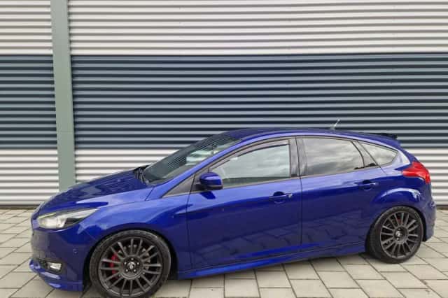 Ford Focus (2016) thumbnail 3