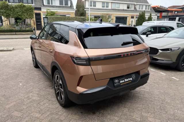 Opel Grandland (2025) thumbnail 3