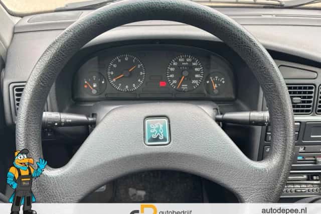 Peugeot 405 (1995) thumbnail 6