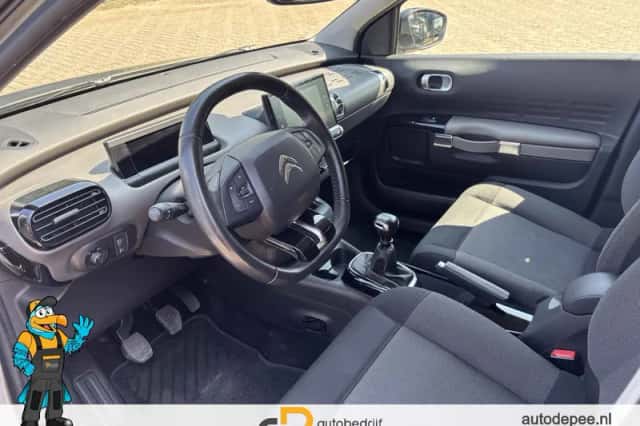 Citroën C4 Cactus (2020) thumbnail 3