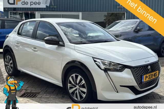 Peugeot e-208 (2022) thumbnail 1