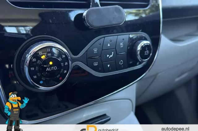Renault Zoé (2015) thumbnail 5