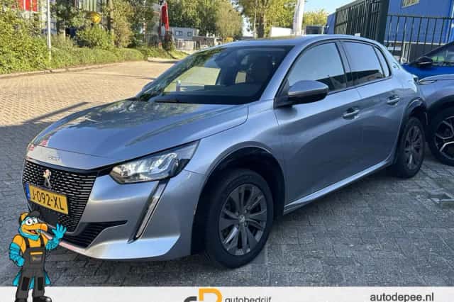 Peugeot e-208 (2020) thumbnail 2