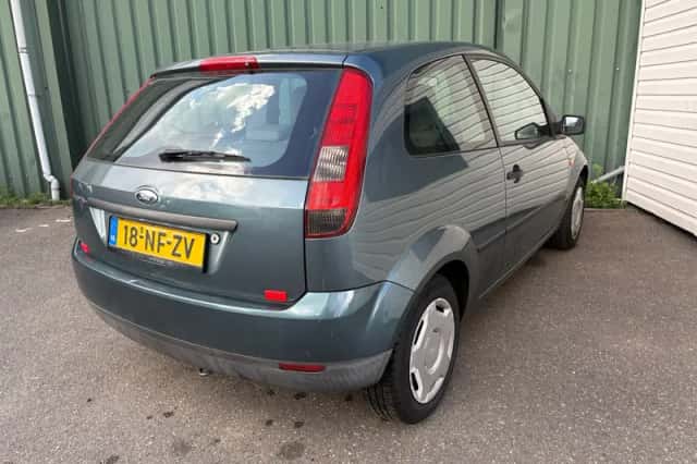 Ford Fiesta (2003) thumbnail 5