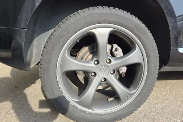 Volkswagen Touareg (2003) thumbnail 3