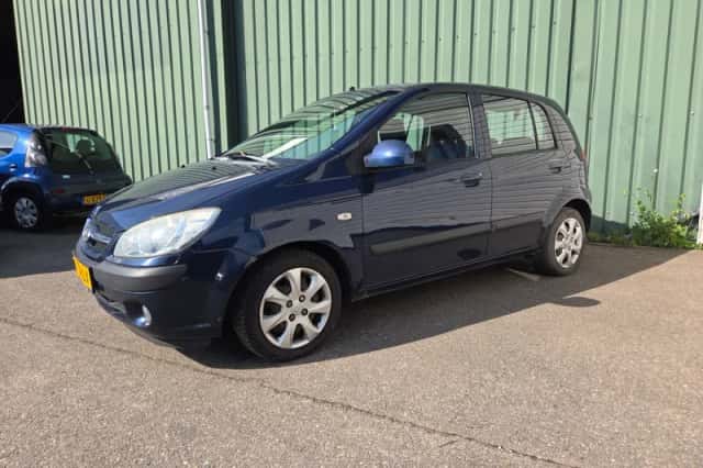 Hyundai Getz (2008) thumbnail 2