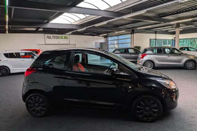 Ford Ka (2010) thumbnail 6