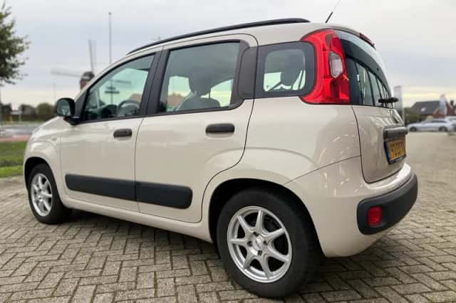 Fiat Panda (2012) thumbnail 3