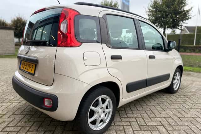 Fiat Panda (2012) thumbnail 4