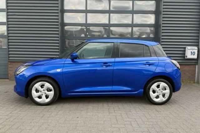 Suzuki Swift (2025) thumbnail 3