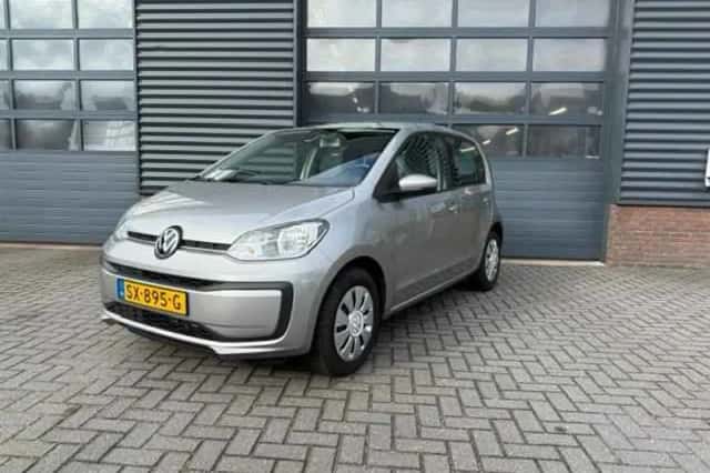 Volkswagen Up! (2018) thumbnail 1