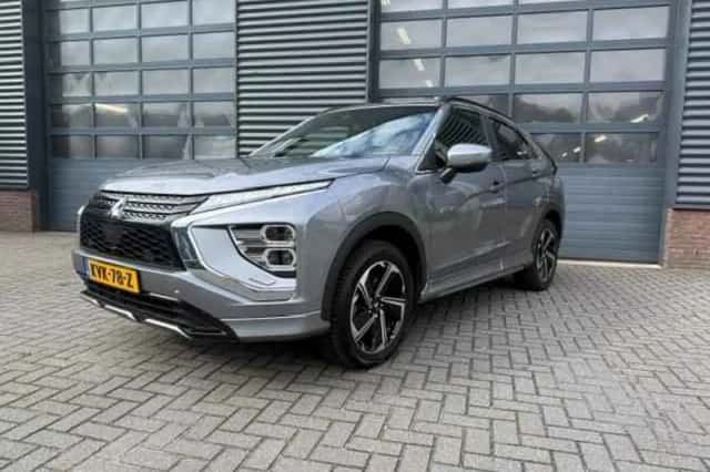 Mitsubishi Eclipse Cross (2023) thumbnail 1