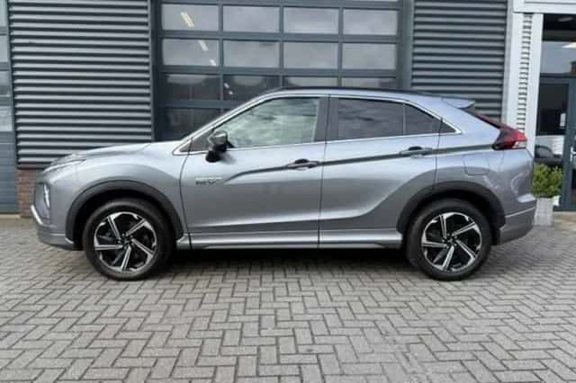 Mitsubishi Eclipse Cross (2023) thumbnail 3