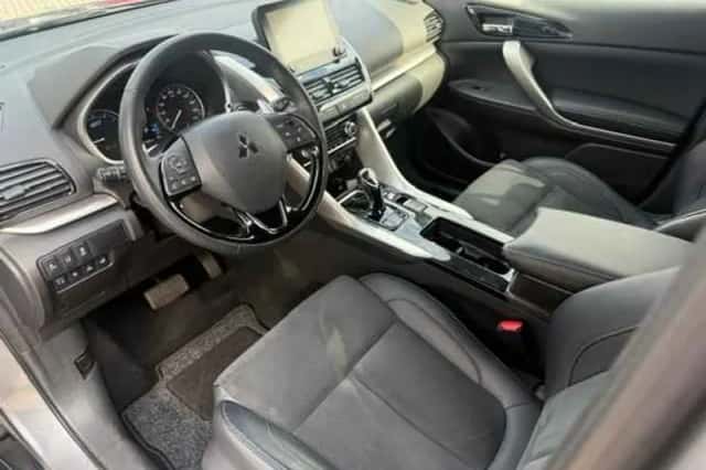 Mitsubishi Eclipse Cross (2023) thumbnail 5