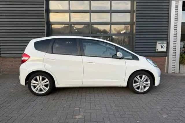 Honda Jazz (2013) thumbnail 4
