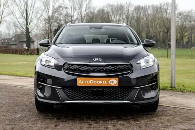 Kia XCeed (2022) thumbnail 2