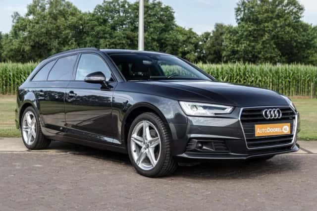 Audi A4 (2019) thumbnail 1