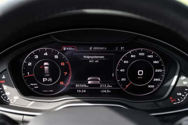 Audi A4 (2019) thumbnail 6
