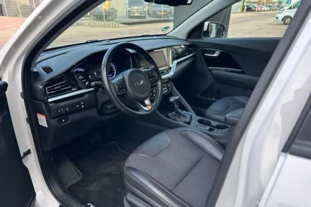Kia Niro (2020) thumbnail 3
