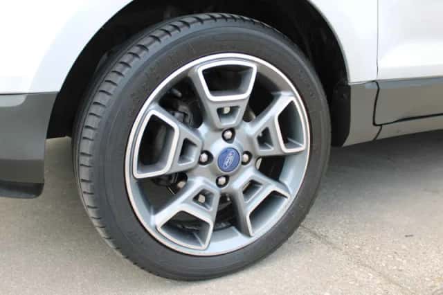Ford EcoSport (2017) thumbnail 5