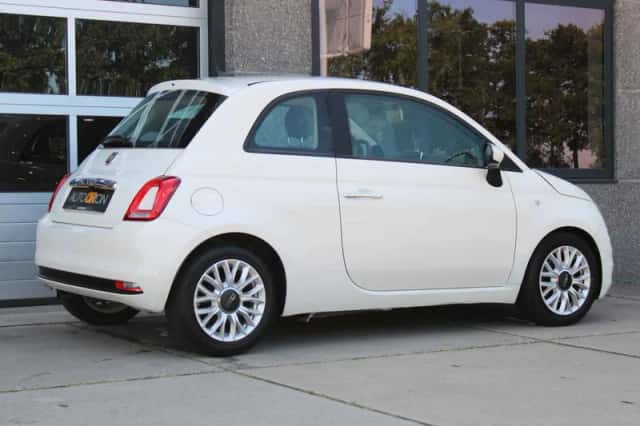 Fiat 500 (2016) thumbnail 3