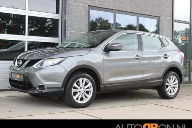 Nissan Qashqai (2015) thumbnail 1