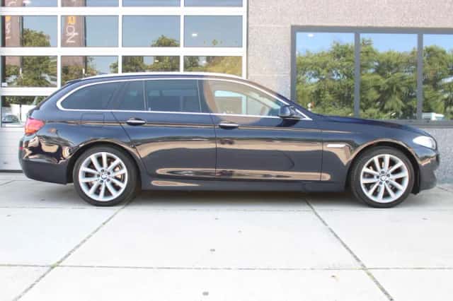 BMW 5-Serie (2011) thumbnail 4