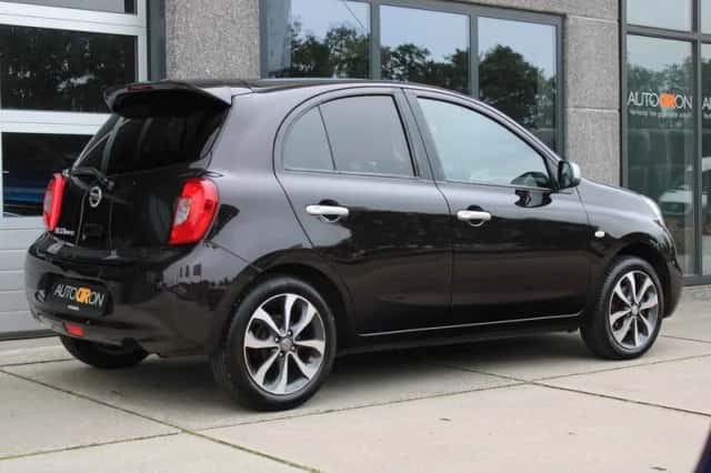 Nissan Micra (2016) thumbnail 3