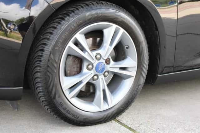 Ford Focus (2016) thumbnail 5