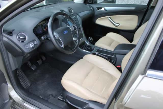 Ford Mondeo (2011) thumbnail 6
