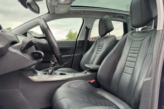 Peugeot 308 (2018) thumbnail 5